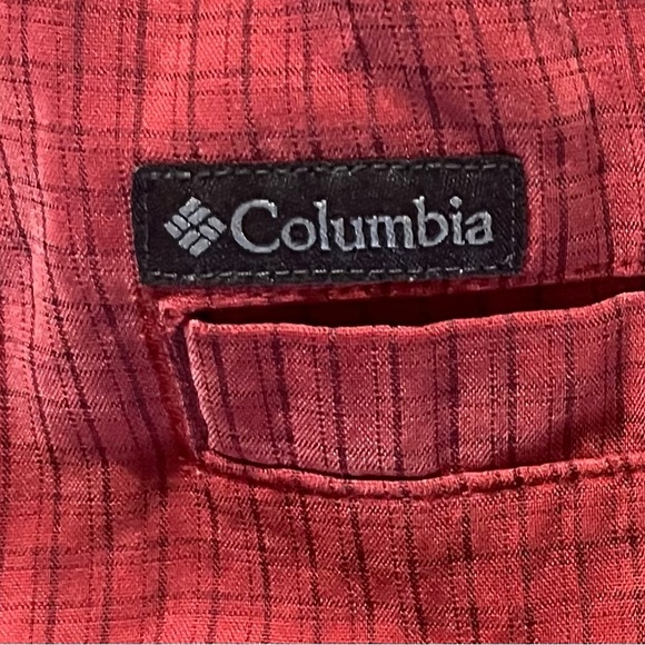 Columbia Men’s Shirt Size L Omni-Shade Red Short Sleeve Button Front - Picture 5 of 10